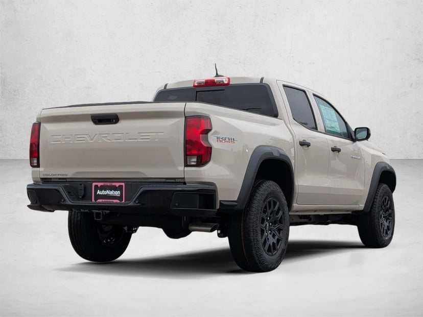 2026 Chevrolet Colorado - Image 3