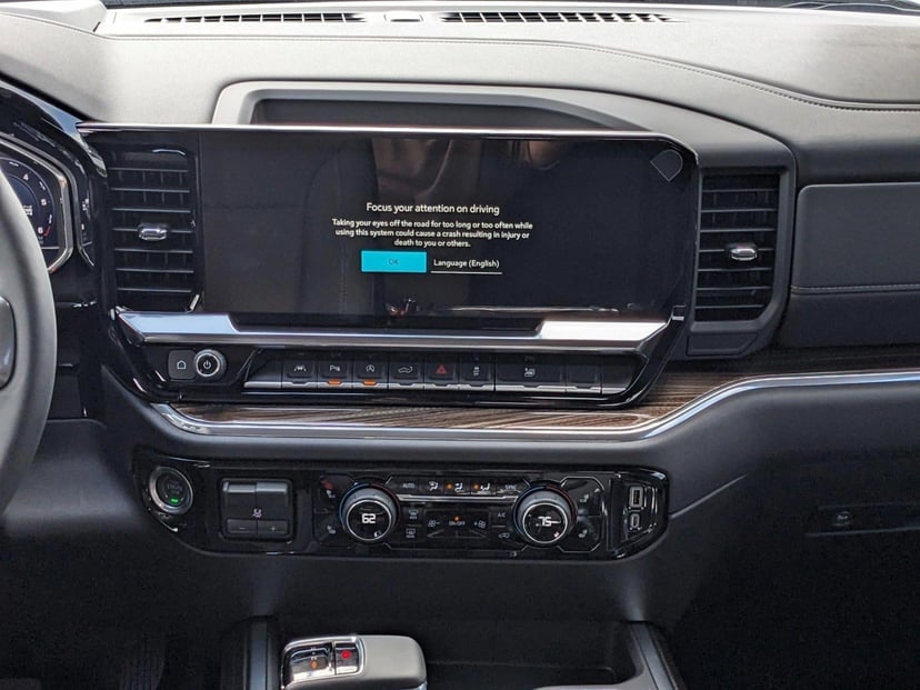 2025 Chevrolet Silverado 1500 - Image 16