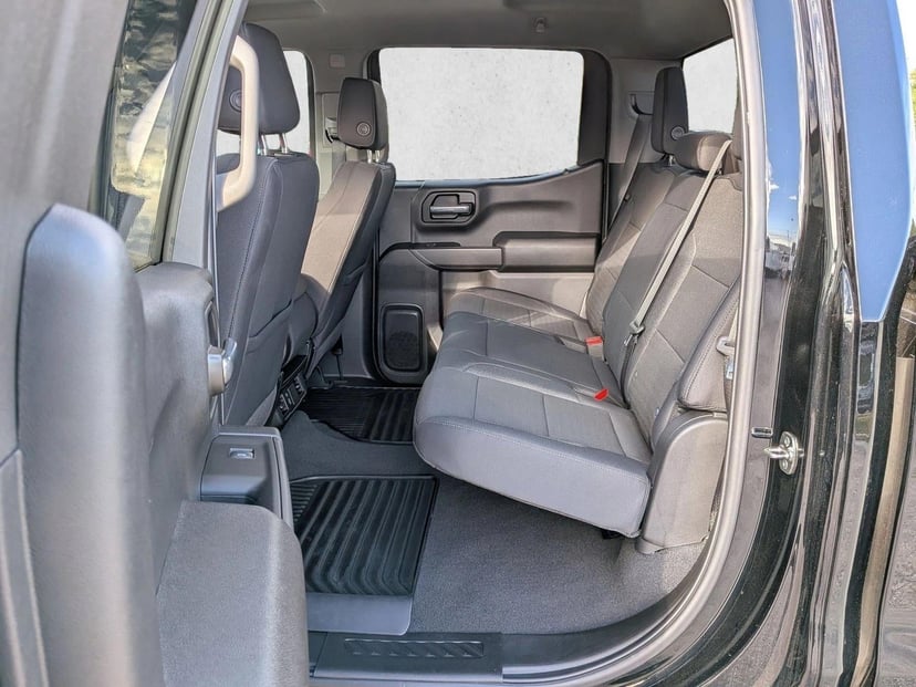 2026 Chevrolet Silverado 1500 - Image 14