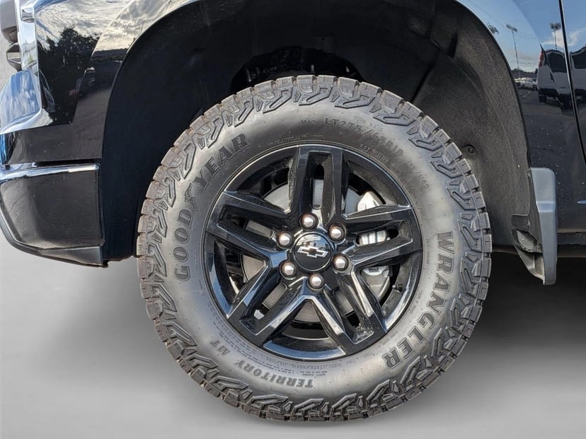 2026 Chevrolet Silverado 1500 - Image 15