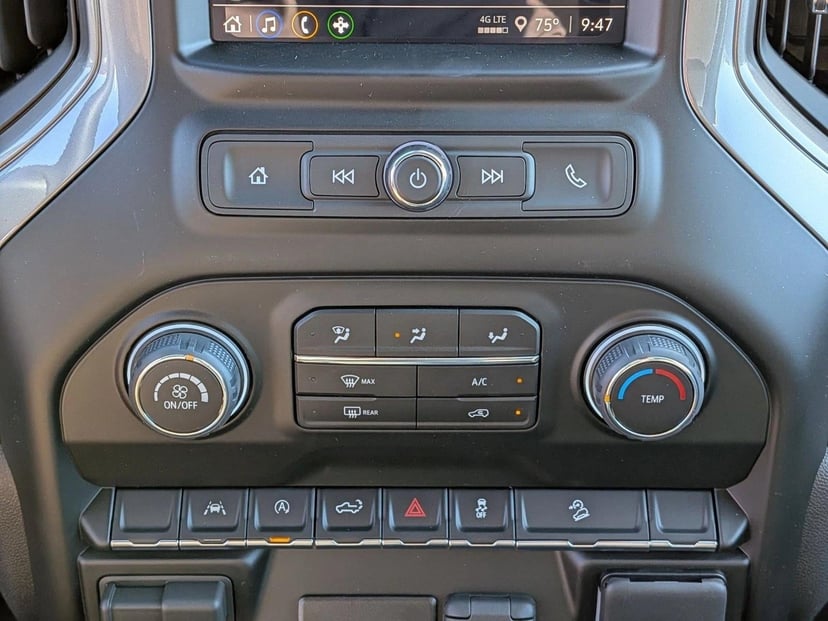 2026 Chevrolet Silverado 1500 - Image 12