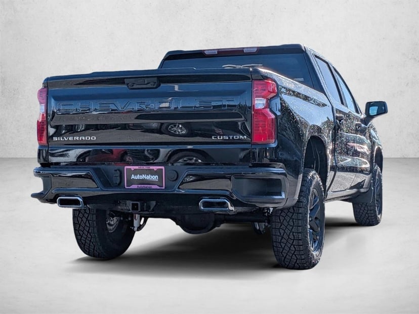 2026 Chevrolet Silverado 1500 - Image 5