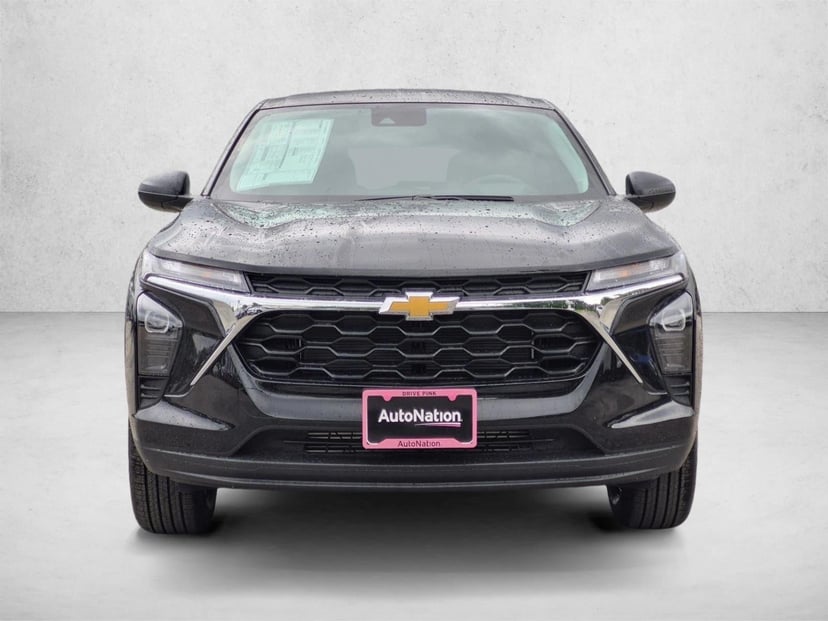 2026 Chevrolet Trax - Image 2