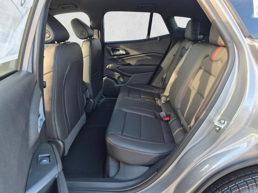 2026 Chevrolet Trax - Image 12