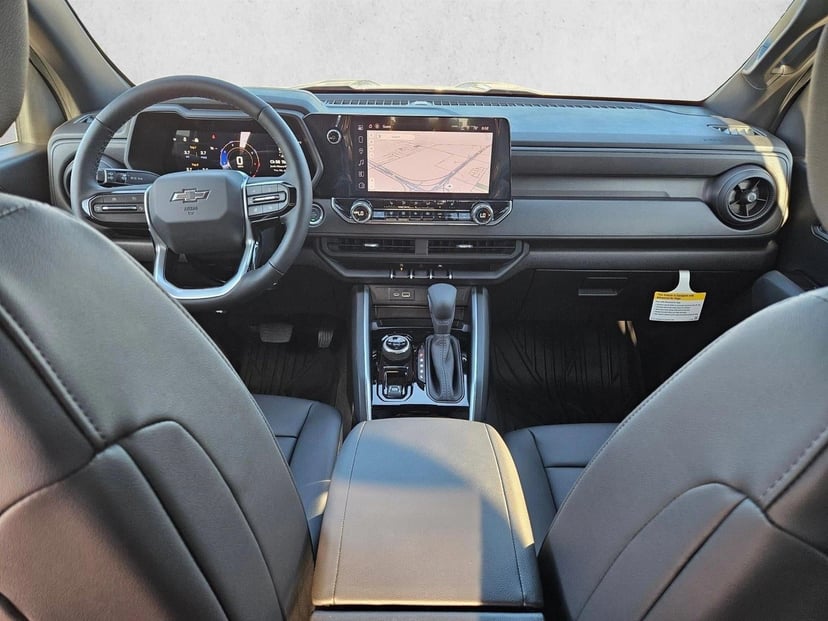 2026 Chevrolet Colorado - Image 15