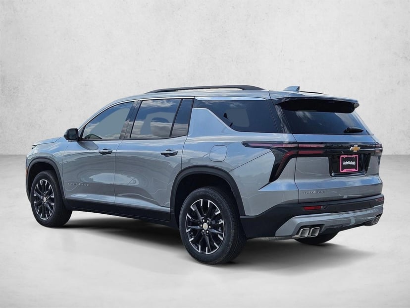 2026 Chevrolet Traverse - Image 9