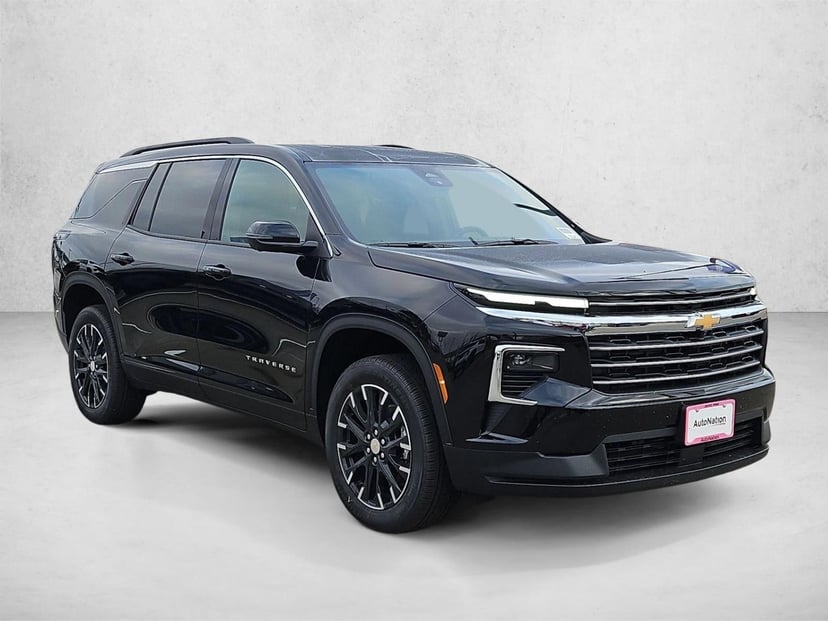 2026 Chevrolet Traverse - Image 7
