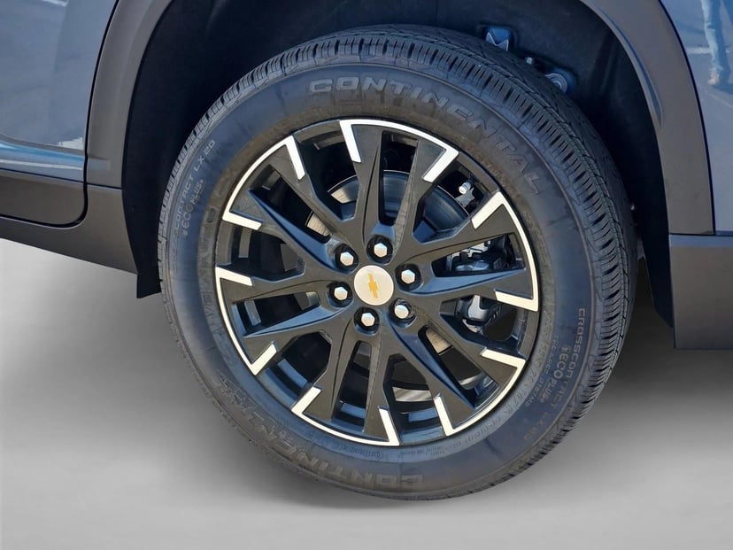 2026 Chevrolet Traverse - Image 10