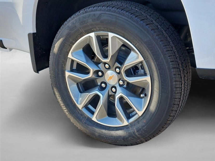 2026 Chevrolet Silverado 1500 - Image 10
