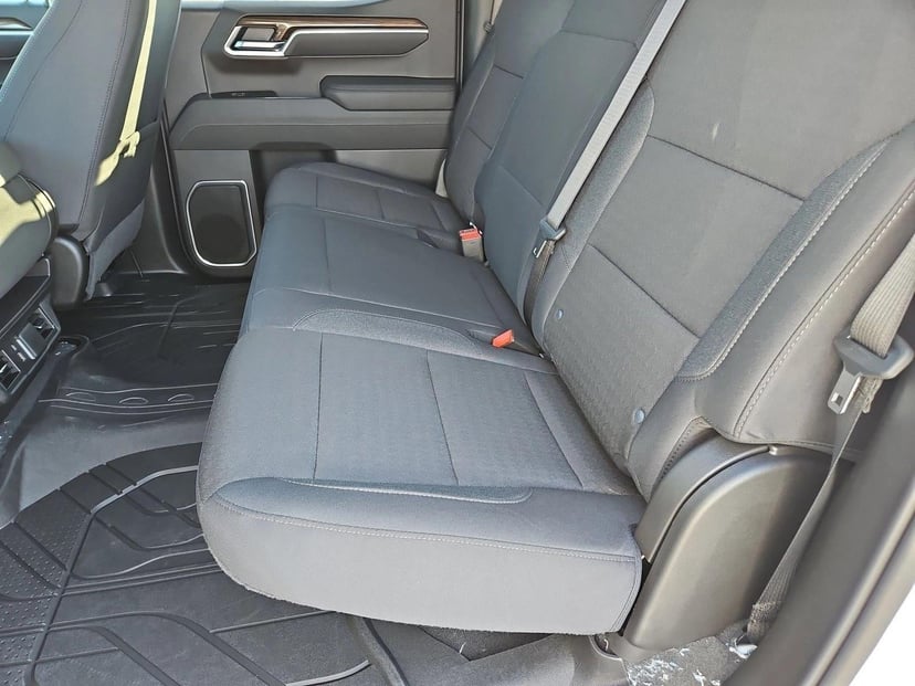 2026 Chevrolet Silverado 1500 - Image 16