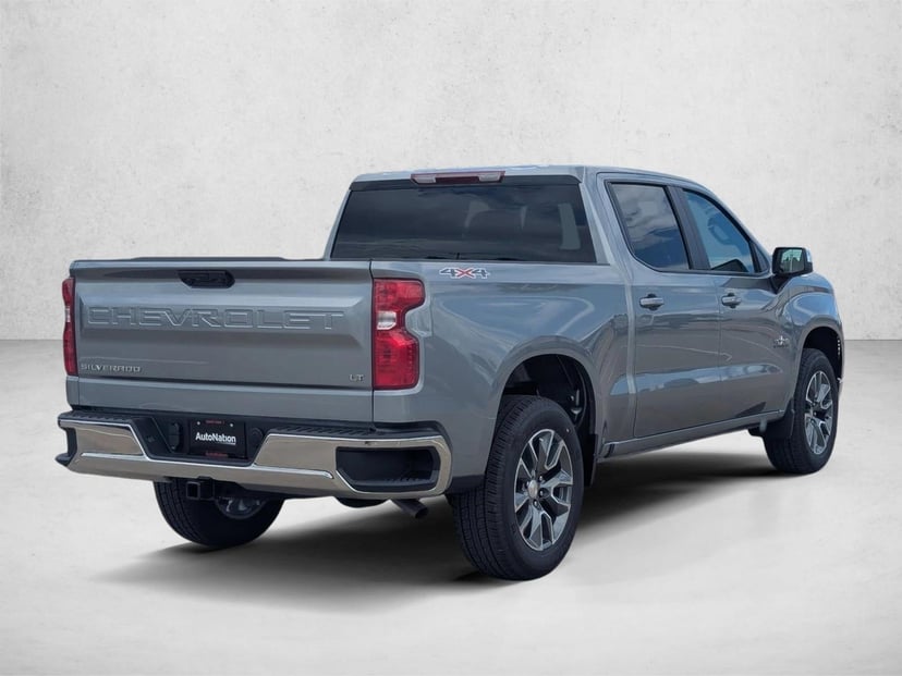 2026 Chevrolet Silverado 1500 - Image 2