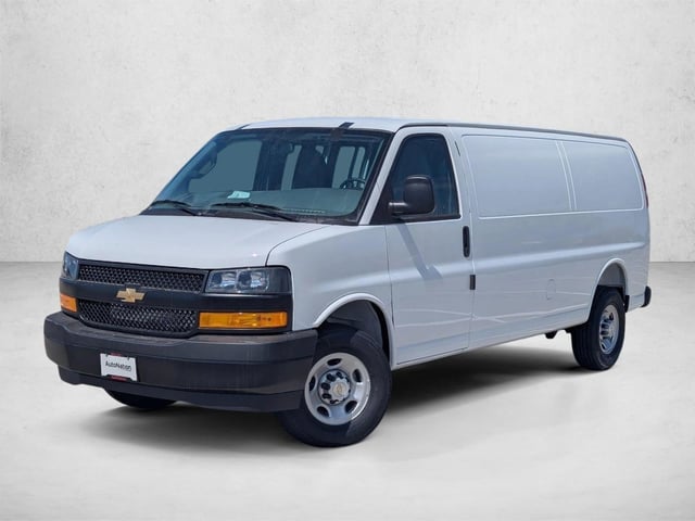 2026 Chevrolet Express Cargo