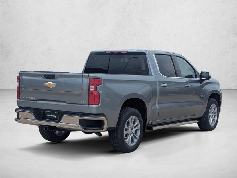 2026 Chevrolet Silverado 1500 - Image 2