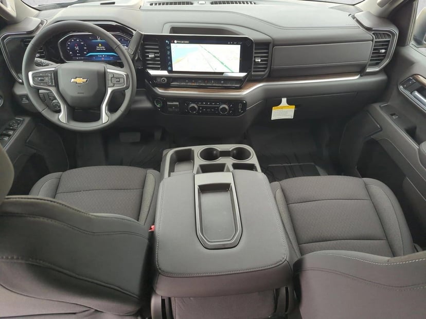 2026 Chevrolet Silverado 1500 - Image 15