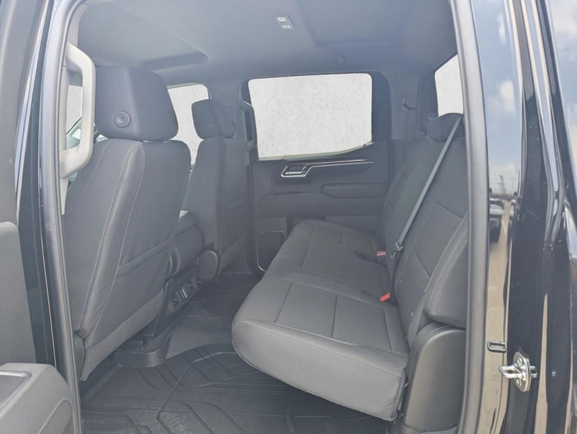 2026 Chevrolet Silverado 1500 - Image 14