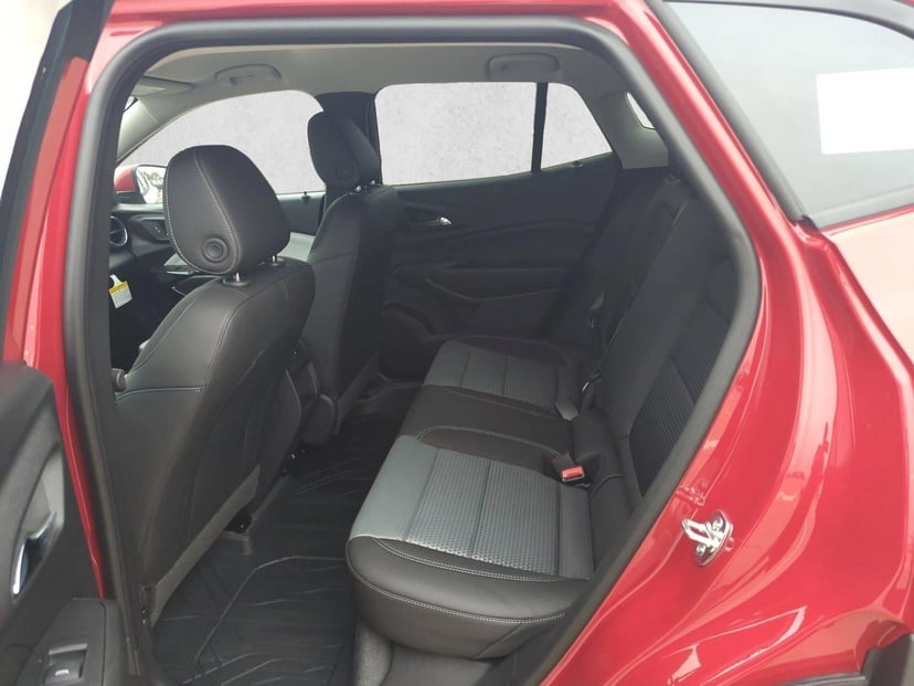 2026 Chevrolet Trax - Image 16