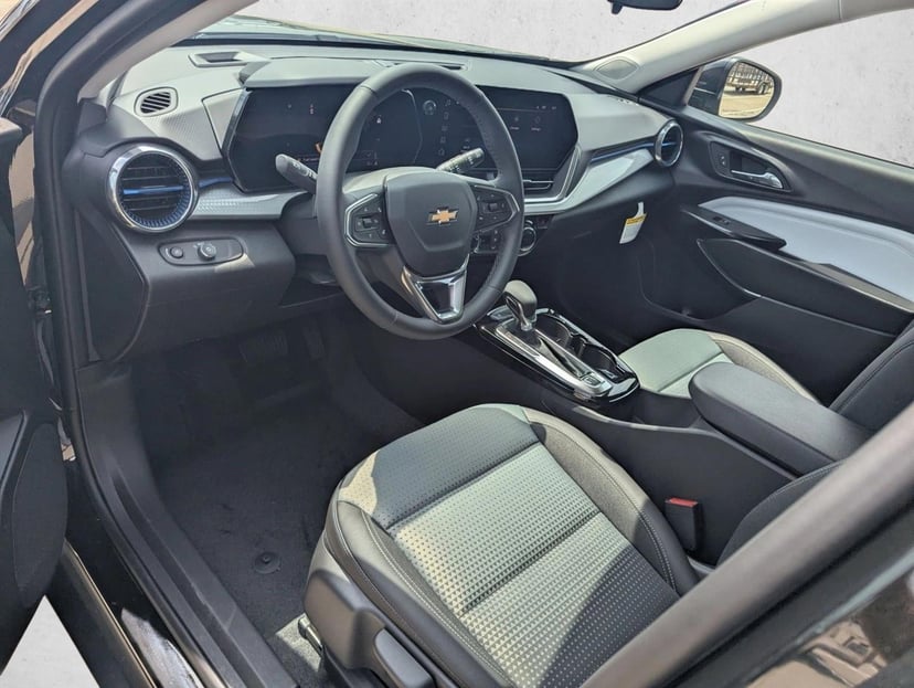 2026 Chevrolet Trax - Image 3