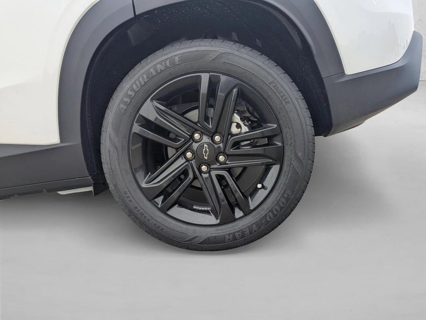 2026 Chevrolet Trax - Image 10