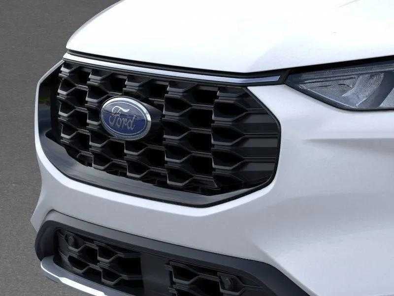 2026 Ford Escape - Image 17