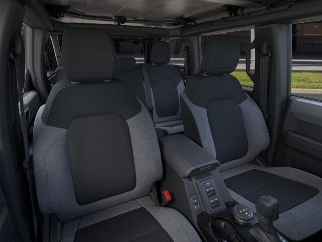 2026 Ford Bronco - Image 35