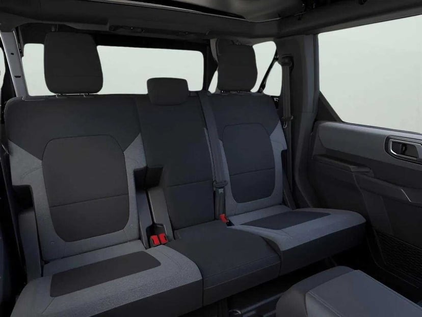 2026 Ford Bronco - Image 11