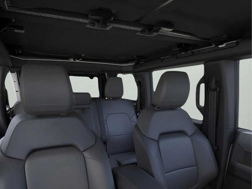 2026 Ford Bronco - Image 12
