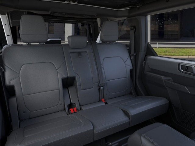 2026 Ford Bronco - Image 36