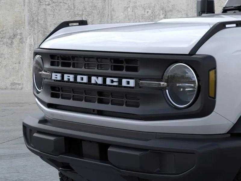 2026 Ford Bronco - Image 10