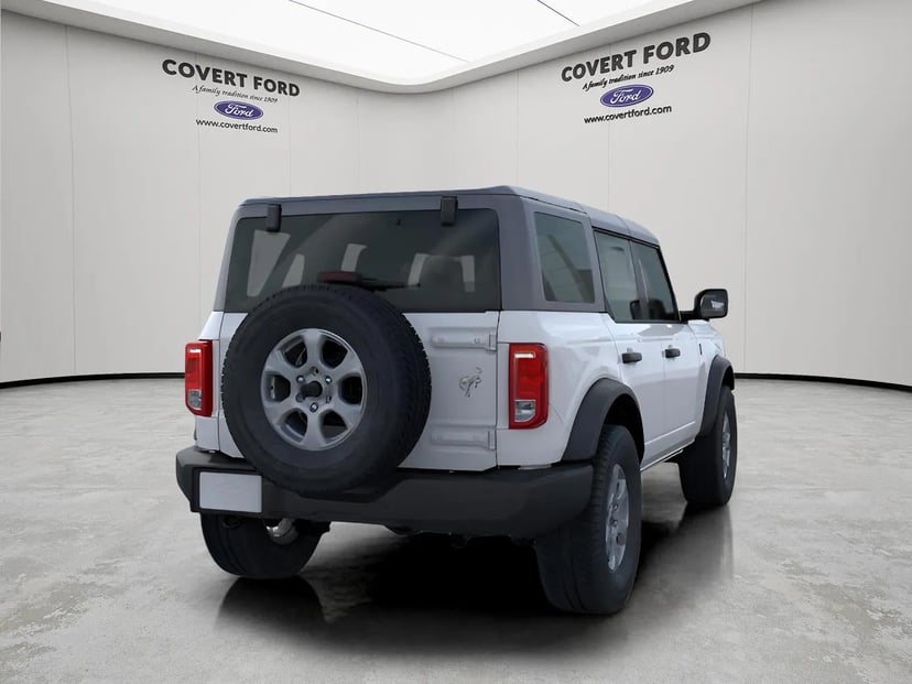 2026 Ford Bronco - Image 4
