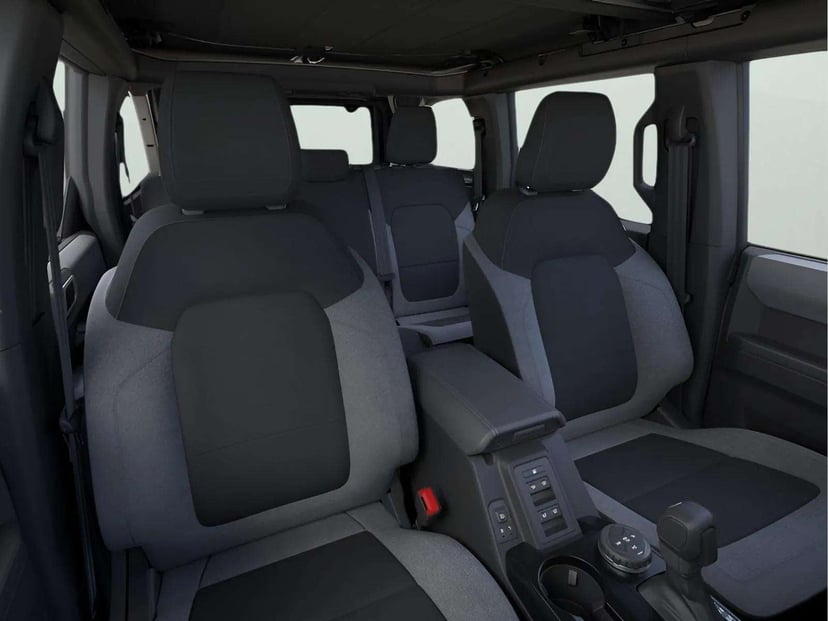 2026 Ford Bronco - Image 11