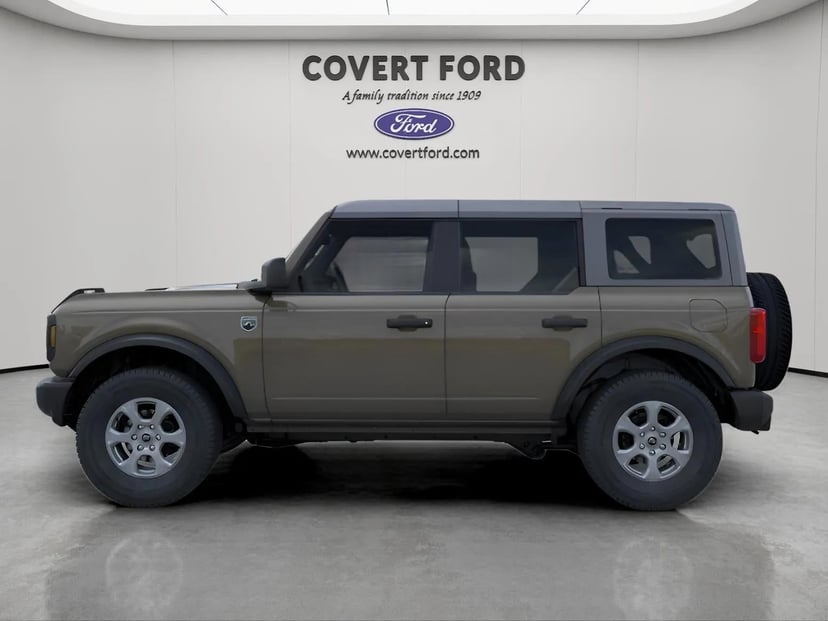 2026 Ford Bronco - Image 3