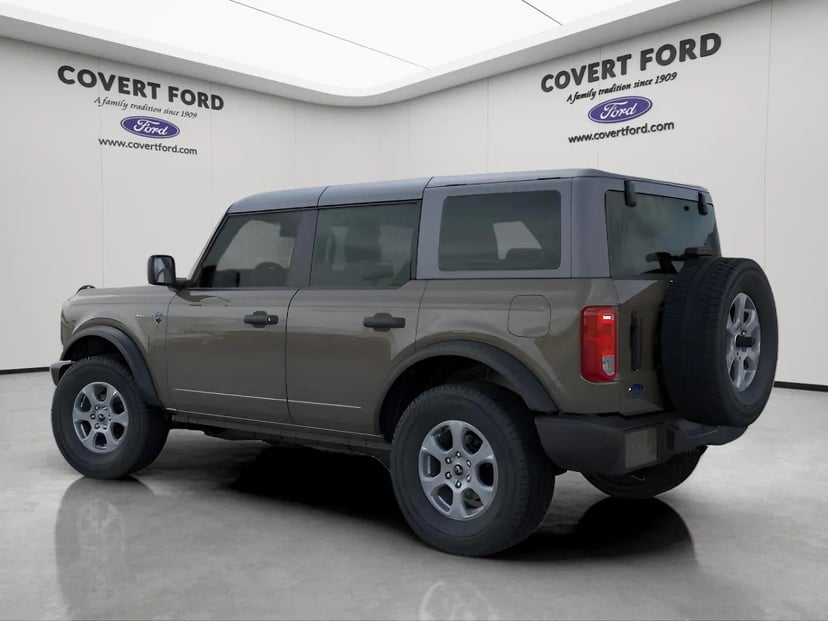 2026 Ford Bronco - Image 4