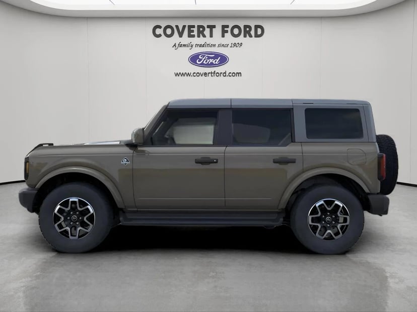 2026 Ford Bronco - Image 3