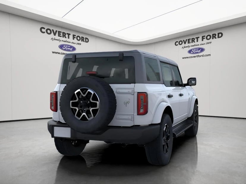 2026 Ford Bronco - Image 8
