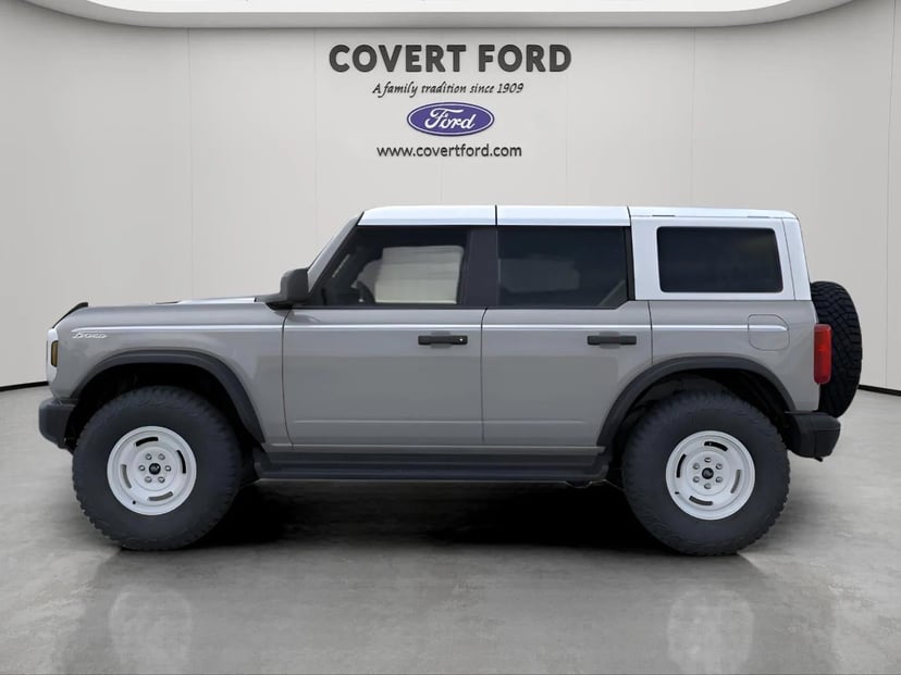 2026 Ford Bronco - Image 14