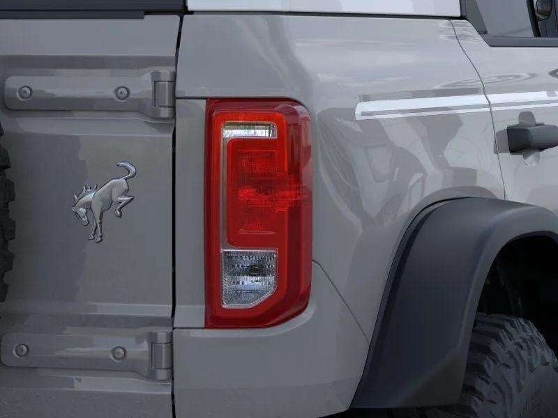 2026 Ford Bronco - Image 19