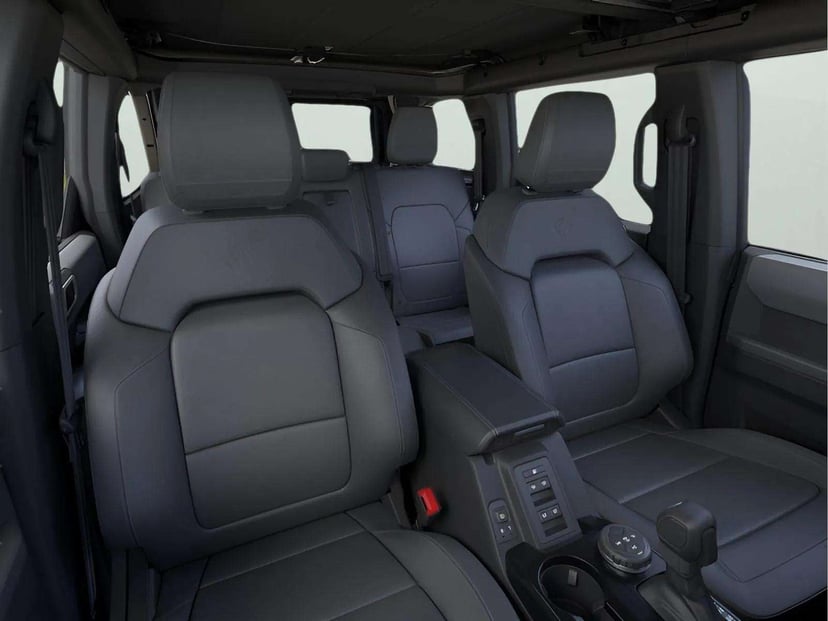 2026 Ford Bronco - Image 11