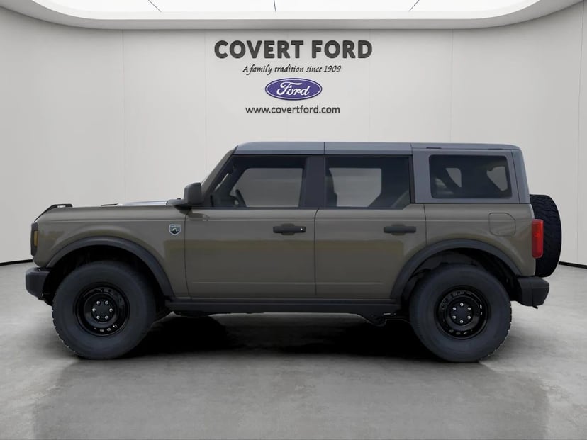 2026 Ford Bronco - Image 2