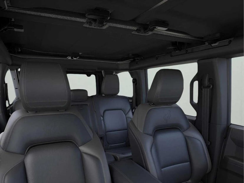 2026 Ford Bronco - Image 12