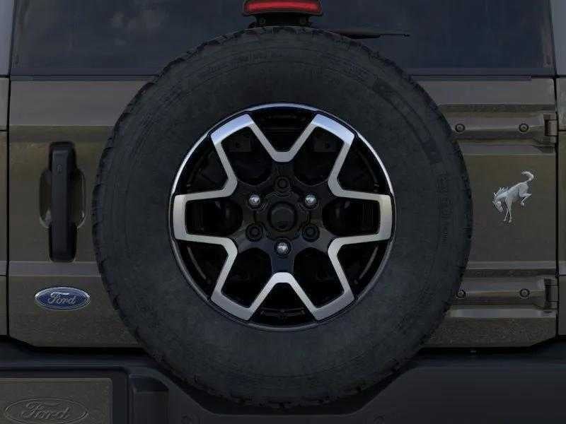 2026 Ford Bronco - Image 24