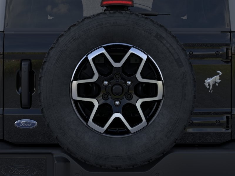 2026 Ford Bronco - Image 18