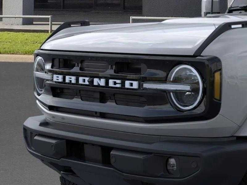 2026 Ford Bronco - Image 19
