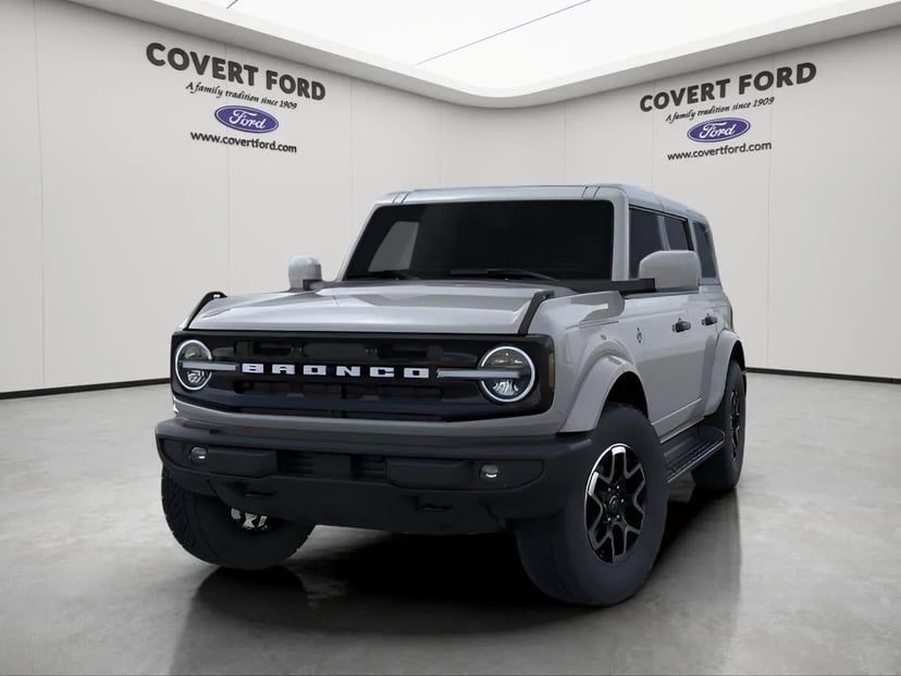 2026 Ford Bronco - Image 2