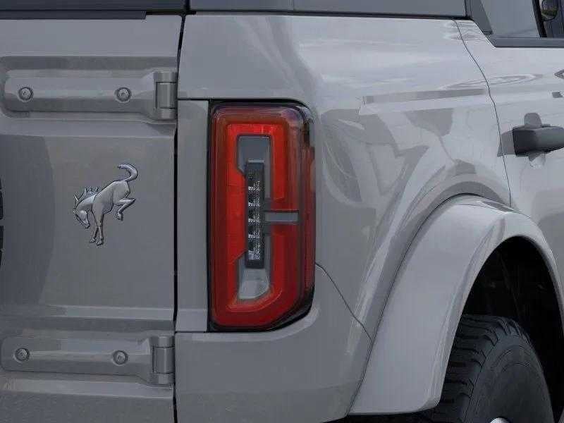 2026 Ford Bronco - Image 23