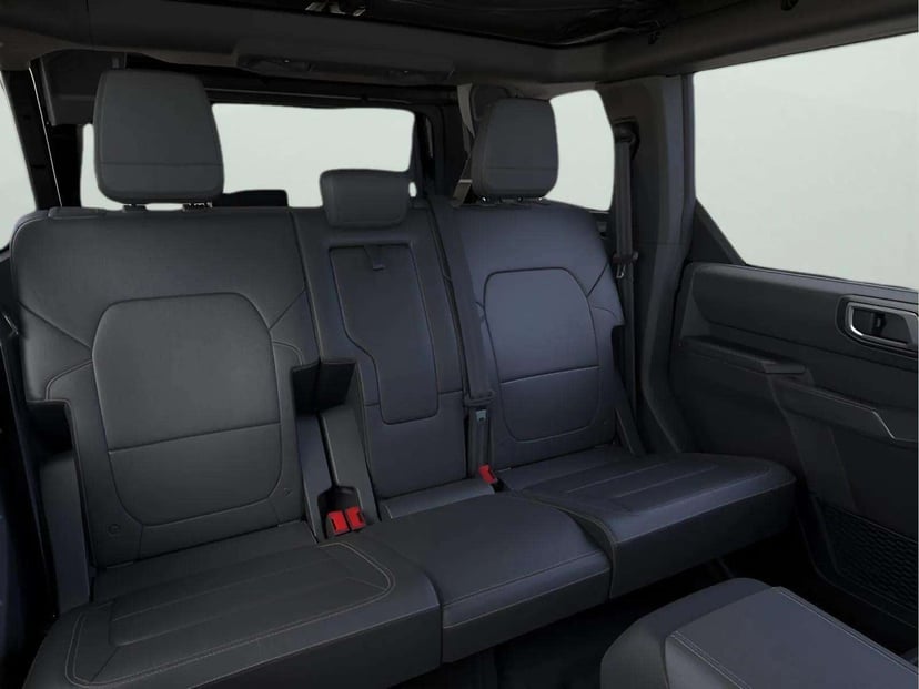 2026 Ford Bronco - Image 5