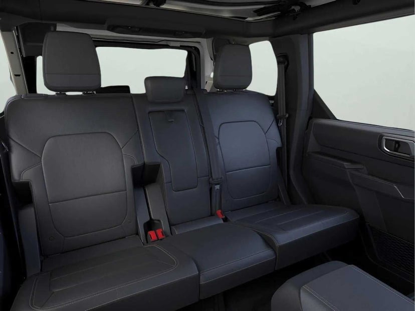 2026 Ford Bronco - Image 11