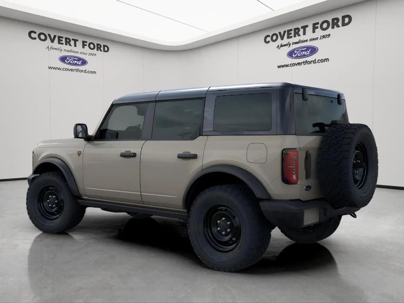 2026 Ford Bronco - Image 4