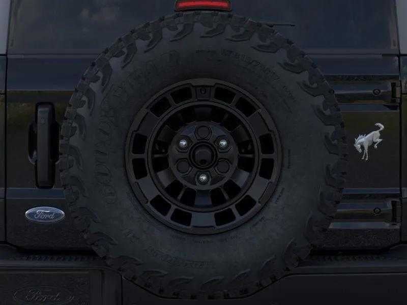 2026 Ford Bronco - Image 24