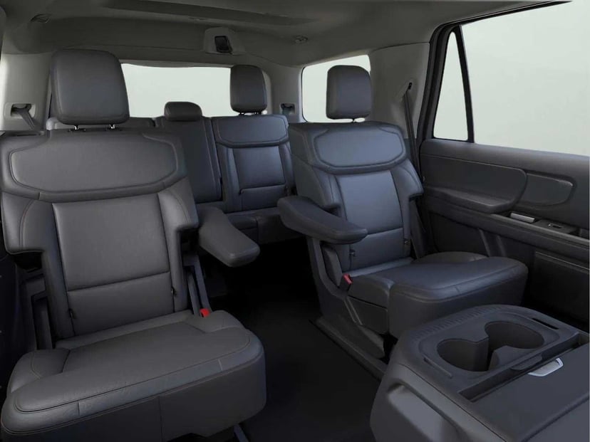 2026 Ford Expedition - Image 11