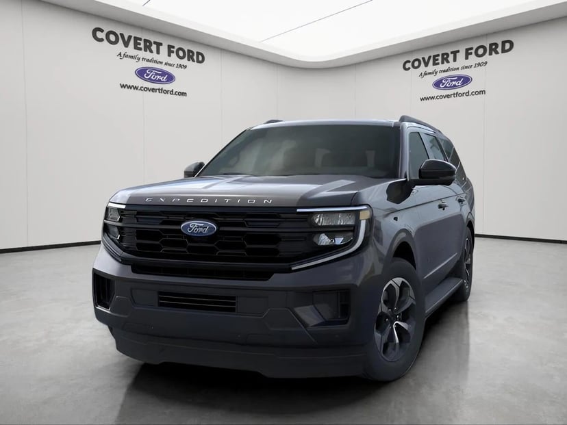 2026 Ford Expedition - Image 2